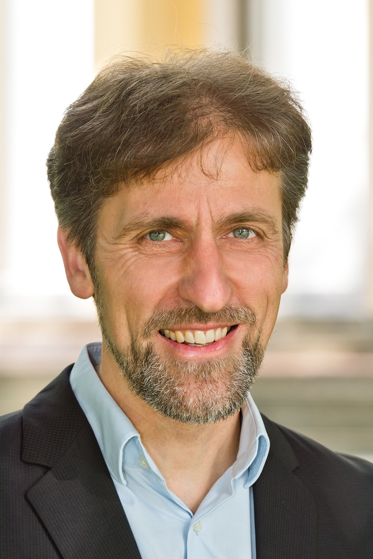 Dr. Cornelis Rasmussen